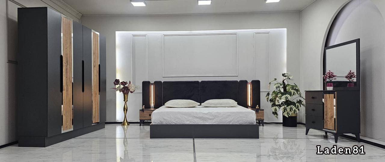 موديلات 5 قطع 
يدات حفر
سجه مراحل 
سرير خشب مقفل 

السعر. 600الف☝️☝️☝️☝️


**إذا كنت صاحب هذا الإعلان وتريد حذفه لأي سبب، رجاءا أرسل رسالة إلى الدعم الفني**