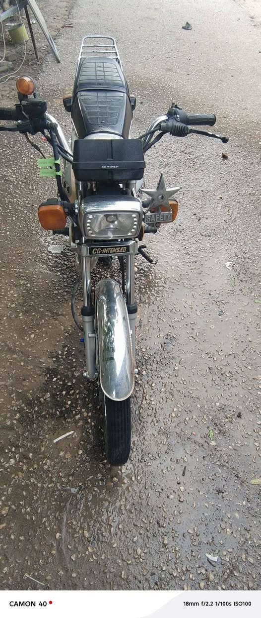 سلام عليكم اربعه كير نامه مديل ٢٤ ستنساخ كامله دبل دسك دراجه شلعه ومعدل عوزه شويه ترتيبات مكان نجف سعر ٧٥٠ وبيه مجال حك الجيه ***********
