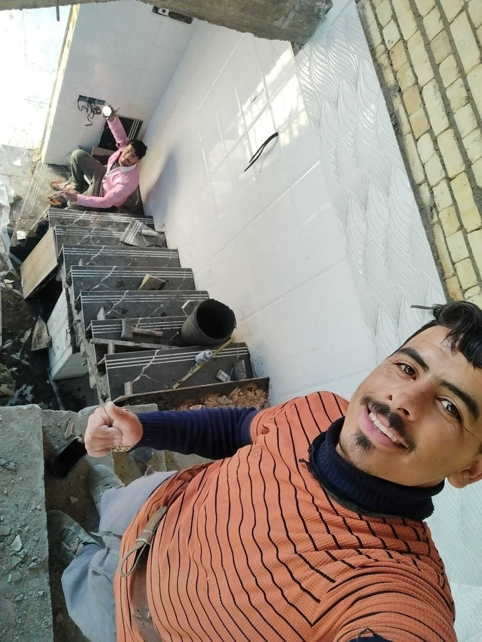 خلفه تطبيك بورسلين سيراميك بناء شغل درجة أولى *********** بغداد فقط
