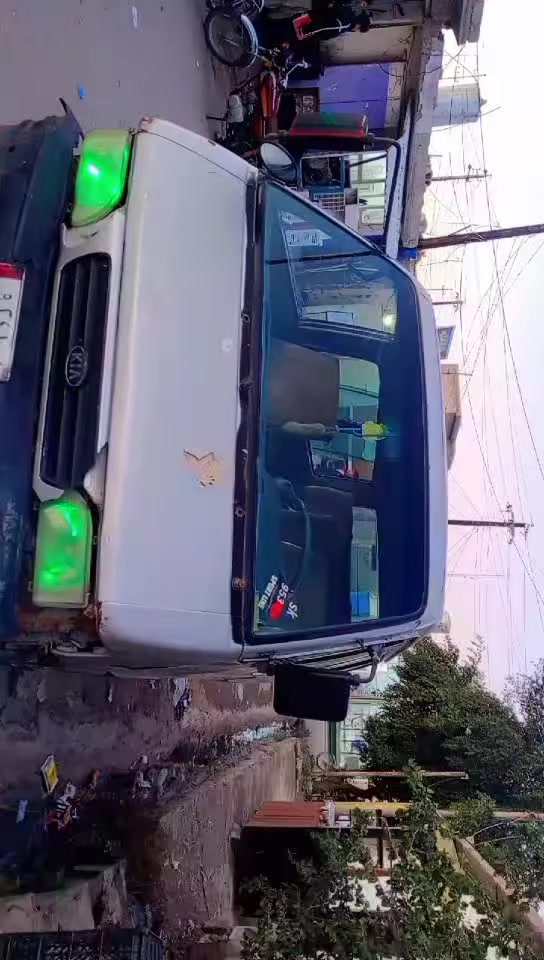 سلام عليكم  من رخصد الدمن مدير الكروب المحترم  كيه بسته شقله بس كيره تعبن سنوي بل 2021صقطه كوم حديد مكني ديالى ***********
