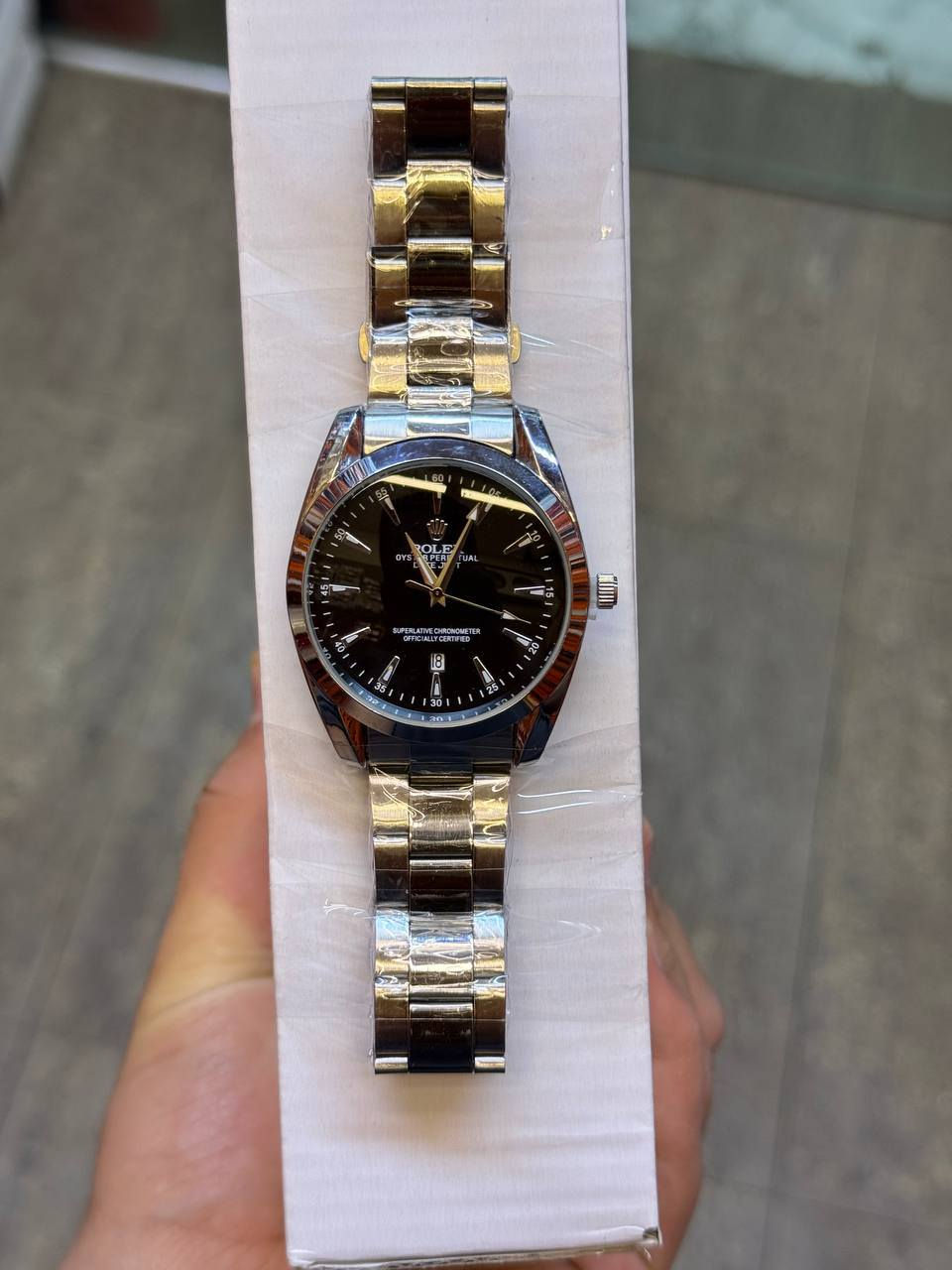 ستايلك يبدأ من ساعتك
ساعات رجاليه جديده
اناقة بدون مبالغه
خلي ساعتك تحجي عنك
ستايل هادى حظور قوي 
السعر35
توصيل مجاني
#ساعات-ستايل
#ساعات-رجاليه
#ساعات-رجالي
#موضه
#ستايل
#اكسسوارات-رجاليه
#شباب-ستايل
#ساعات-فخمة
#ساعات-ستايل
#العراق
#بغداد
#تسوق -العراق
#شباب-العراق
#ستايل-شبابي
#اونلاين-شوب


**إذا كنت صاحب هذا الإعلان وتريد حذفه لأي سبب، رجاءا أرسل رسالة إلى الدعم الفني**