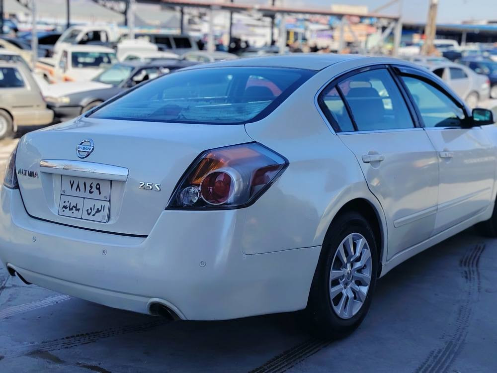 التيما2008
***********
***********
التيما 2008
ته بريد
توماتيك
چوار تايه ي لوك لوك
به شه رتي هه موو گياني 
سه ياره كه به ناوي خومه وه 
سه نه وي به سه ر چووه 
به شه رتي غرامه 
تحويل ناكريت 
به شه رتي ئه وه ليات و خرامه و
وه كاله تيش به شه رت 
سه ياره كه مالي دوسته 
ديناري مه سره في هه بوو 10 گه لا ببره 
حيزام بوياخ نييه به بوياخ ئه يفروشم
سه قف و شاني به شه رت 
بيشي ده عمي نييه 
دواي ده عمي نييه 
ره قه م سليماني 
59 معامه له 
سليماني هه واري شار 
قيست و قه رزوو الوگورم نييه السليمانية, العراق
