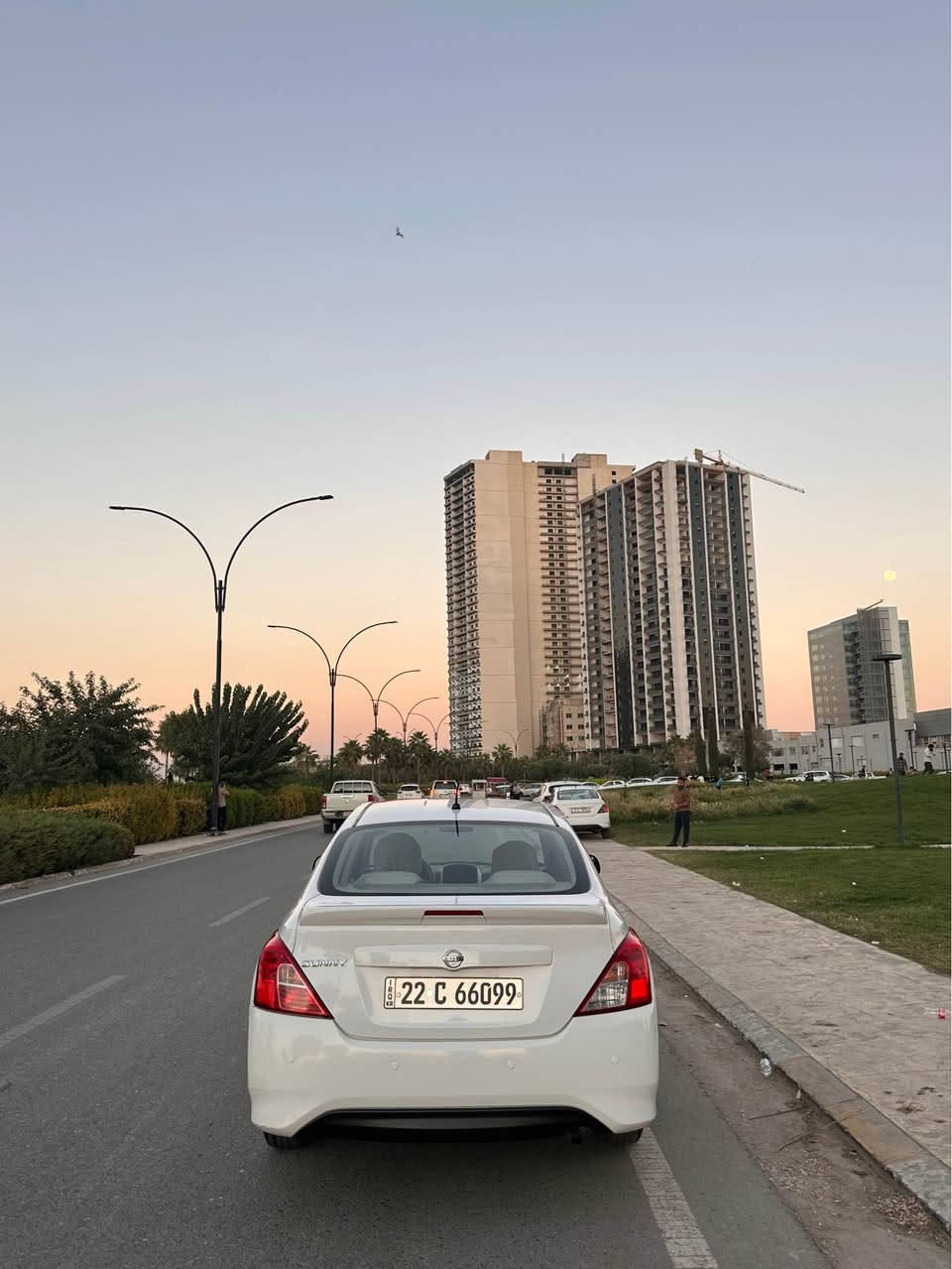 ‎نیسان سەنی ٢٠٢٠
سەیارەکە زۆر جوانە ٩٠ هەزار رۆیە بێ سبوخەو  «***********» سەیارەکە بێ مەسرەفە توند و تۆلە سەنەوی هەزەو ژینگە هەمووی نوێیە یەک دینار مەسرەفی تێدا نیە  
سعر ١١٢ وەرەقەو کەمێ مەجال
 هەولیر

‎نيسان صني 2020 بدون صبغ رقم اربيل جديد ماشية 90 الف سعر 112 بي مجال قليل 
  سنويا، هزا ،رقم ،كلها جديد 
مکان اربیل أربيل, العراق
