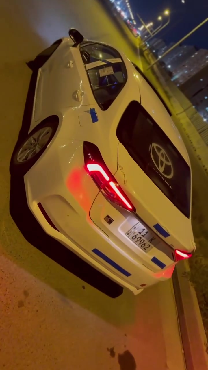 السلام عليكم من رخصة الادمن
كورلا ٢٥ للبيع

ماشية ٣٠ الف

بيها جاملغ صبغ والباقي كفاله السياره

السعر ٢٢.٧٥٠ وبيها مجال 

***********
