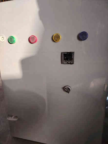 السلام عليكم
بورد للبيع. تحكم وتحويل اوتماتيك
تحكم حرارة
المكان بغداد تاجي
رقم ***********
