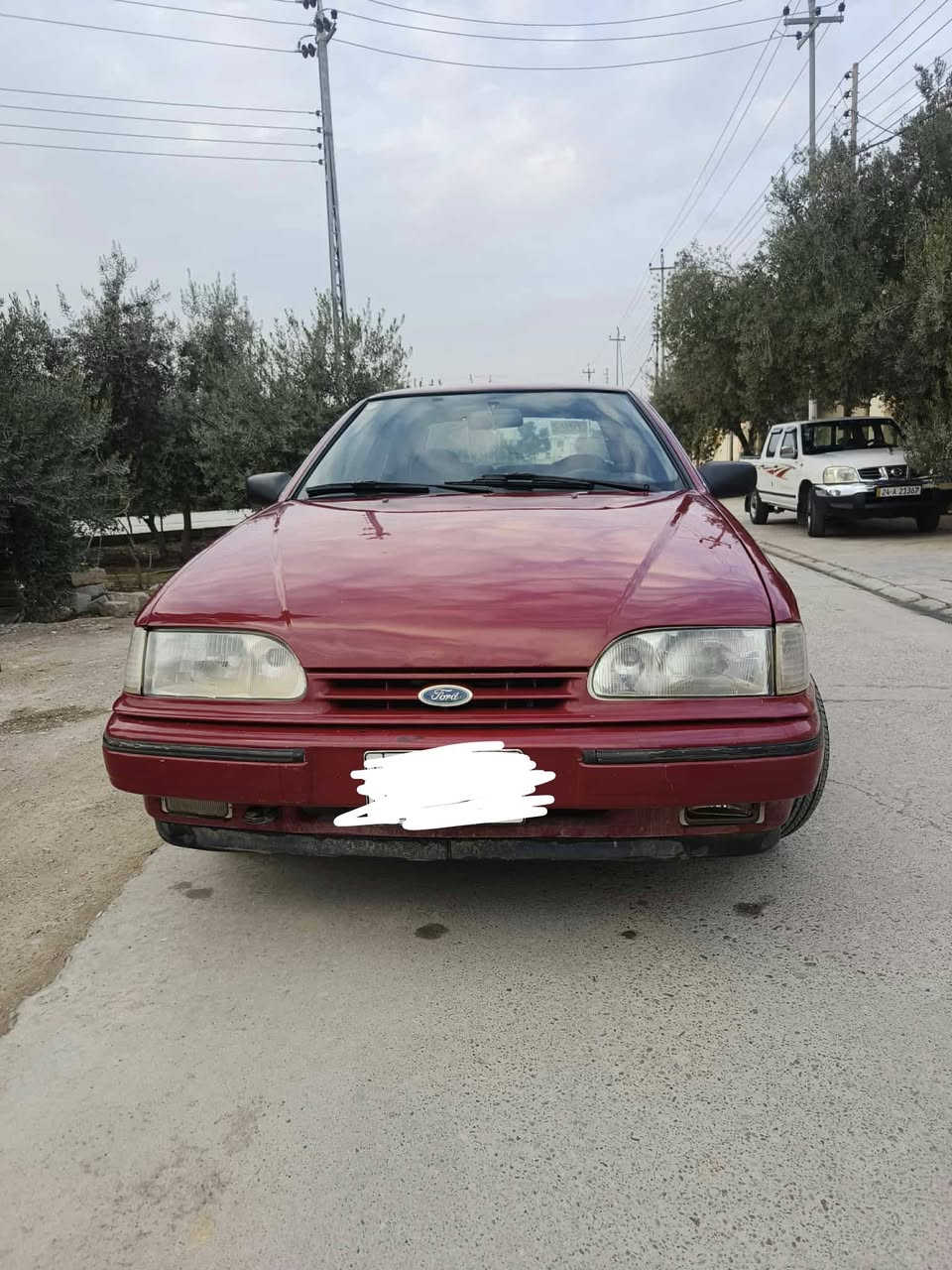 فورد اسكوربيو 
موديل 1993
محرك قبغ اسود 
تبريد شغال 
اربع تايرات جديد و باتري جديد 
شرط التحويل 
صبغ 3 قطع 
رقم نينوى مشروع وطني 
 
السعر 30 و بيها مجال بسيط 
الرقم : ***********
السيارة نظيفة و كدام العين
