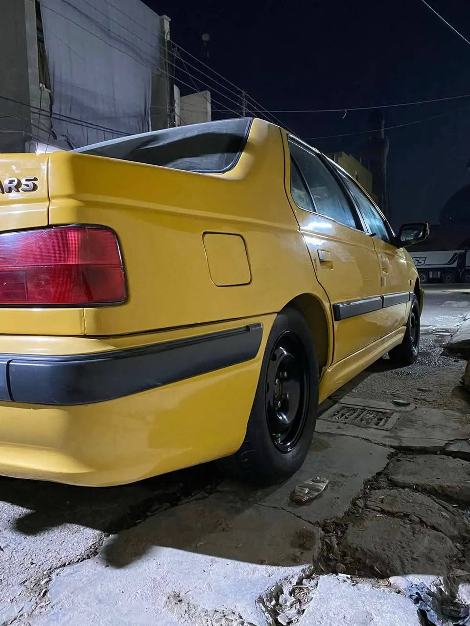 السلام عليكم سياره بيجو بارص للبيع موديل 15كفاله من الضربه السياره فقط صبغ بنيد اثر جراد وجاملغ الوره صفحت العبري اشخط وصبقته  السياره توه معمره هلالات وملكطه زنجار مكينه كير حلوه تبريد ثلج تخم  نوتزن فيت بم بلكات دينمو كله جديد تاير صبغ حراري السيار  حلوه ونضيفه كشناتهه لاماميه مدوشمه خليه نحل السياره نصبته تخبل السعر ب42وبيه مجال للطيبين العنوان بصره رقم***********
