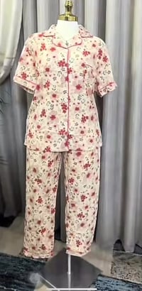 ملابس • للبيع