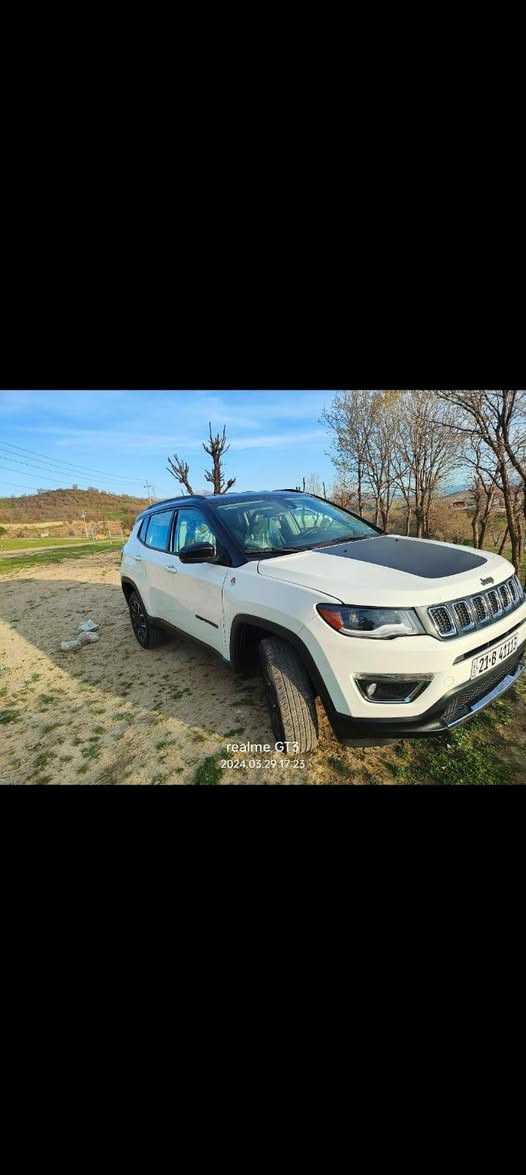 Jeep compass 2021
مواصفات تريل هوك فول فول بدون سلايد
تبريد مركزي 
سقف أسود بلادي
دبل اكسل 6 وضعيات
بريك بصمة 
مستشعر الامطار
رادار أمامى
رادار انحراف السير
أوتو ستوب
كشن جلد
بدون ايرباك الكل سليمة
حادثة كلش بسيط بدون نقطة دواخل
3 قطع صبغ بدون أي ضربة 
رقم جديد بااسمي 
سعر 155
مكان اربيل
3c4njddb1mt591017

*********** أربيل, العراق
