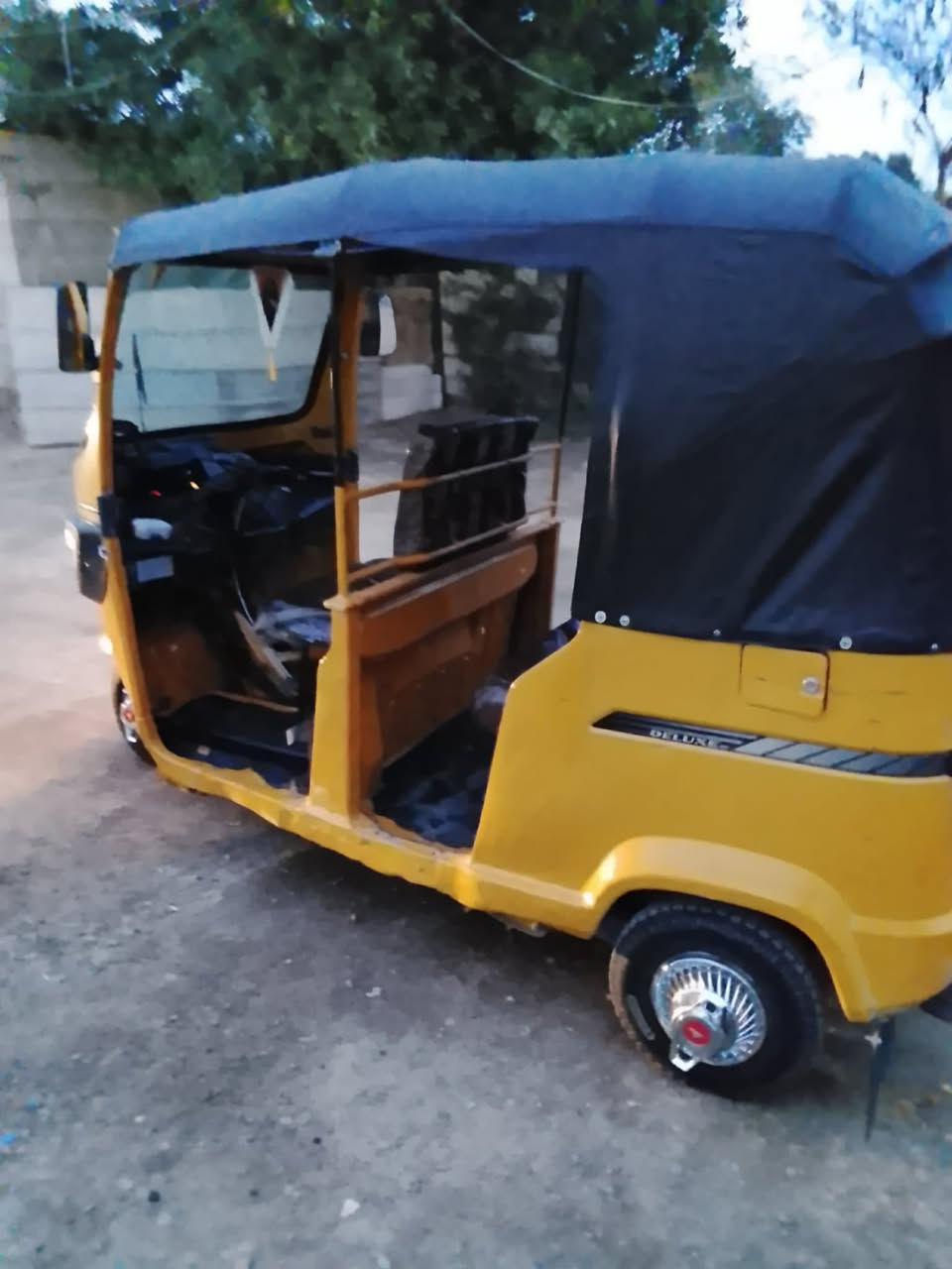 لبيع مديل ٢٠ شهر ١٢ تكتك خير منً الله مكينه اكسن خير منً الله أوراق كماله سعر ٤٧٥٠ وبيهً مجال مكاني المحمودية ***********
