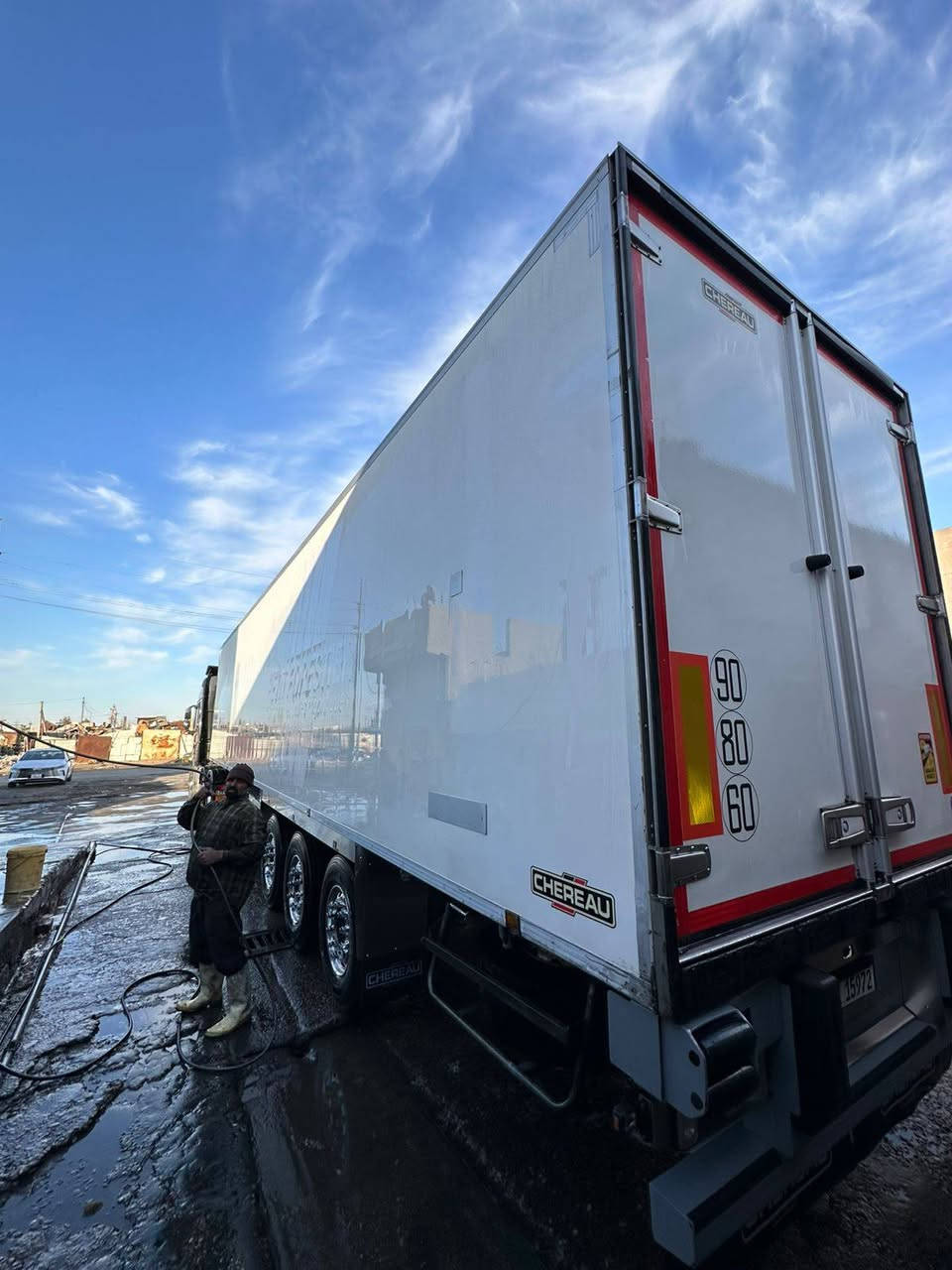 السلام عليكم براد شيرو للبيع موديل 18سمك 7 إرتفاع استندر تخم تاير منفيس عربانه جاهزه للاتصال والاستفسار على الرقم ‏‪077-118-06936‬‏


**إذا كنت صاحب هذا الإعلان وتريد حذفه لأي سبب، رجاءا أرسل رسالة إلى الدعم الفني**