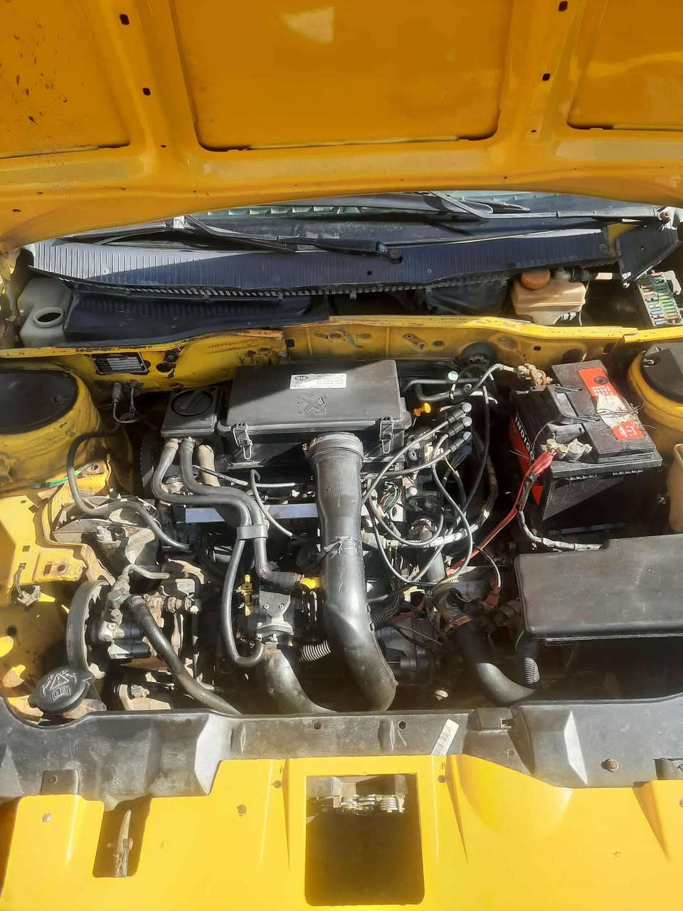 السلام عليكم سياره سمد للبيع موديل 2010 كشر بلادي ما مصبوغ خياسات ماكو ابد راعيها بغداد الخضراء سنويه ساقطه غرامات مصفره راعيها يطلب تحويل مكاني كوت شهداء خاص متواجد رقمي ***********
