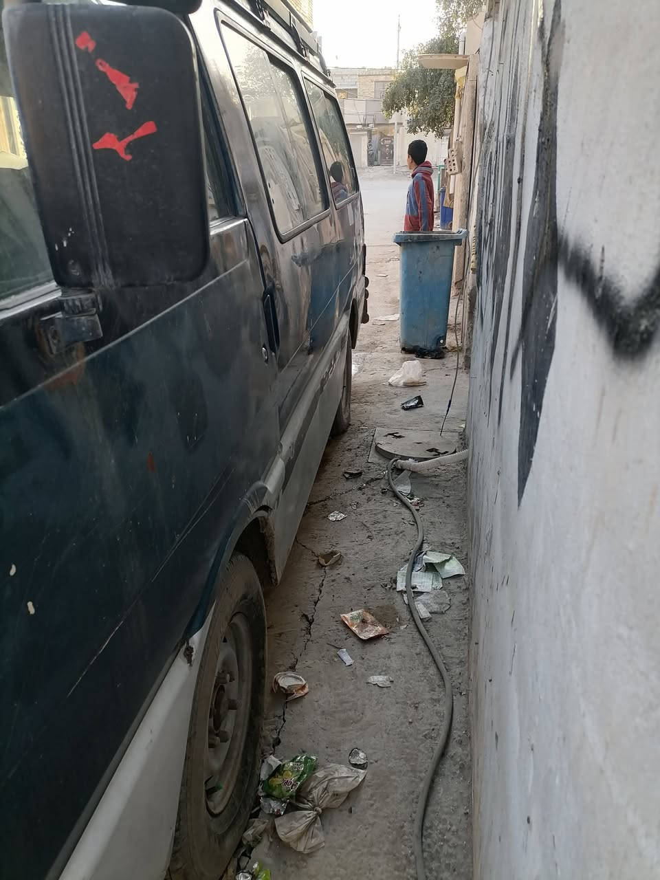 السلام عليكم
كيا بستا موديل 94 سيارة بلاديه
كير ومكينه وتخم تاير جديد
رقم صدامي صدر جديد شواصي جدد امامي وخلافيات باور جديد 
سياره كبل لشارع السعر 20 وبيها مجال
مامتواجد بل فيس رقم الهاتف ***********
مكاني بغداد مدينه الصدر
