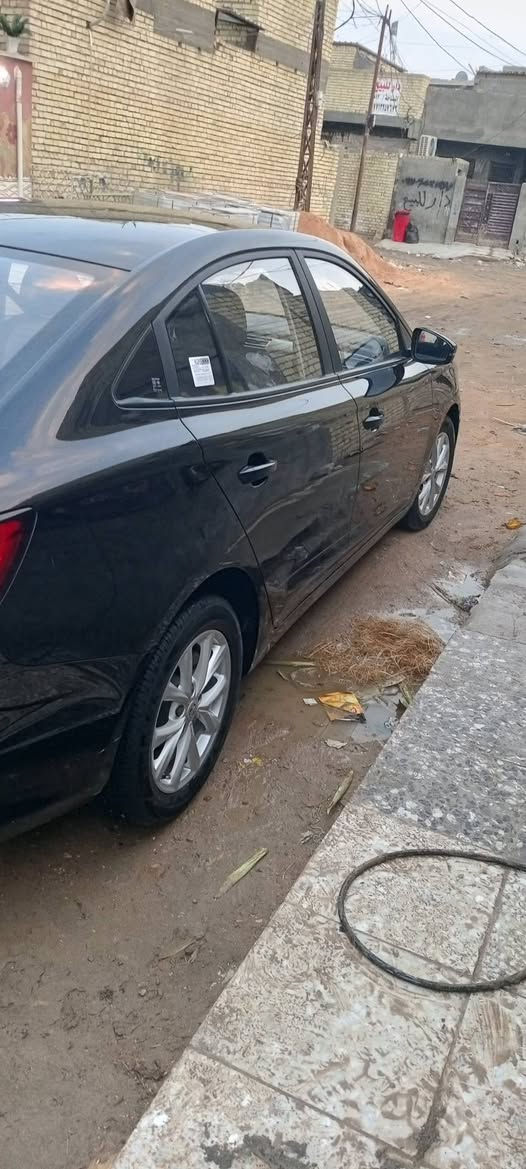 السلام عليكم ام جي 5 سعر مناسب ماشيه54  مواصفات معروفه بدون تحكم استيرن  الساره مكفوله من الضربه ولصبغ  السياره جديده  الداخل اسود ملكي السياره بيهه منضومة غاز  بانزين  شاشه كامره لد نهاري ليلي  مكان يغدادسعر 96 رقم ***********
