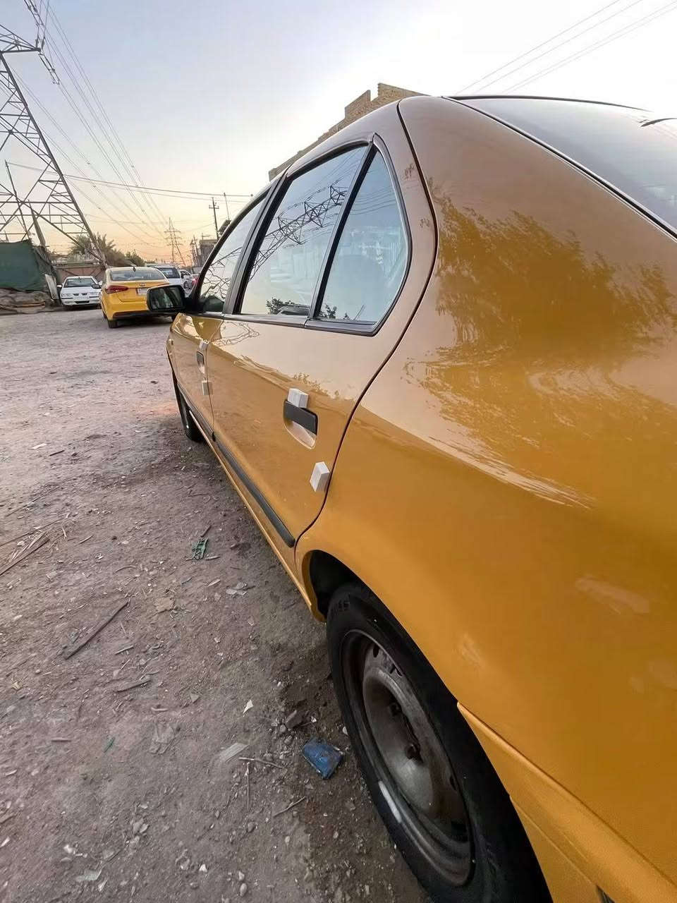 سمند للبيع موديل 13 مكفوله من الضربه القويه والصبغ والتبديل فقط بارد بالجاملغ خلفي الأيمن  كير مكينه وحداديه   فقط نقص غاز التبريد  وتخم تاير محتاجه سياره باسمي سنويه28 ماساقطه  السعر 36 وبيه مجال بسيط مجال مكاني الديوانيه للتواصل للتواصل علئ رقم تليفون *********** بيه واتساب
