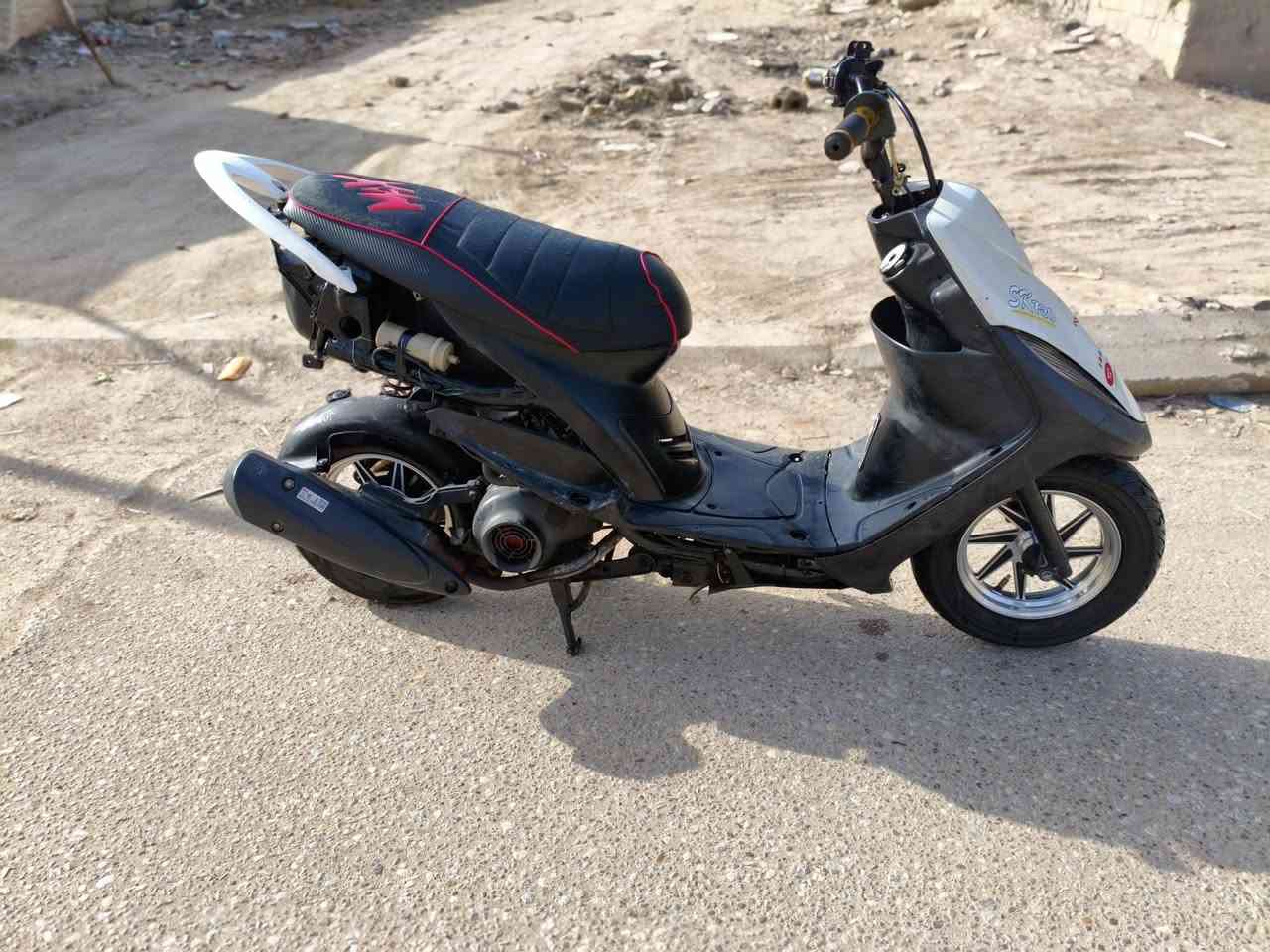 دراجه ماكس عدله محرك توه مشدود برغي مامفتوح اول تبديلت دهن اله دراجه نضيفه شوفت عينك للستفسار ***********
