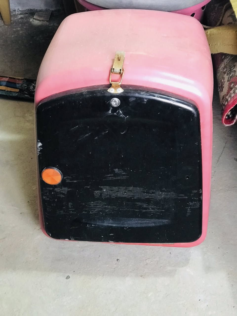 سلام عليكم غراض لبيع كلمن وسعره ***********
