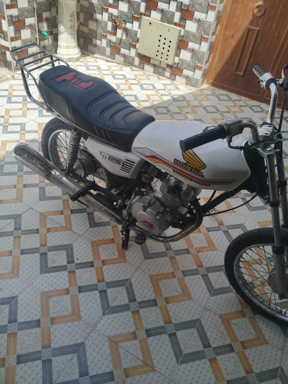 دراجه كلك
للبيع مكينه مامفتوحه


**إذا كنت صاحب هذا الإعلان وتريد حذفه لأي سبب، رجاءا أرسل رسالة إلى الدعم الفني**