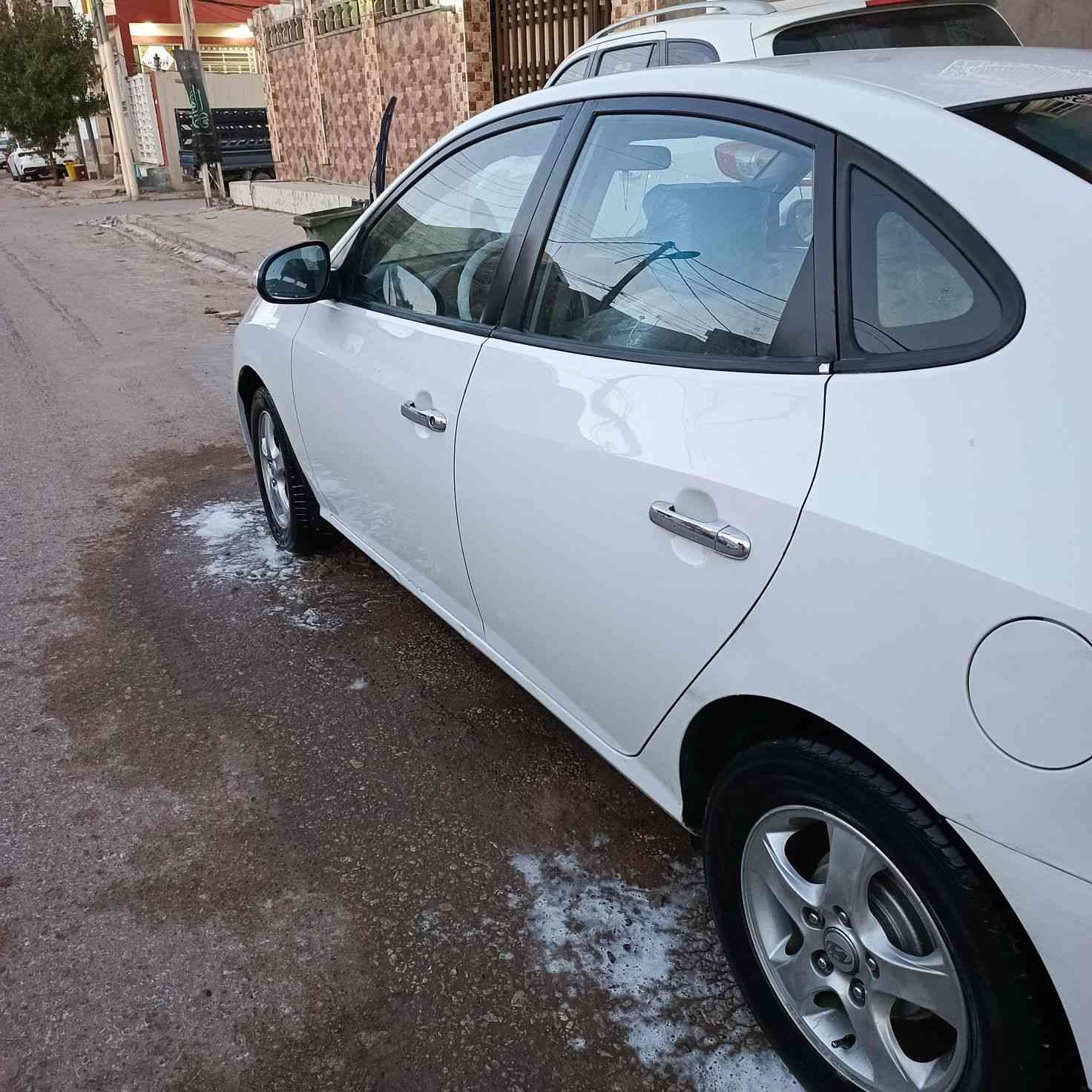 النترا  المقدس خليجي  2010 فول عدى الفتحه 
محرك 1600 دكشن عالي 
اشاير بل مري  
رقم اربيل الماني  بأسم كردي . شاشه كامره  
كير محرك تبريد حداديه مكفوله 
مكفوله من ضربه قويه شواصي تكم كفاله 
بيها بنيد صبغ وهلال جاملغ  فقط
السعر 106  
مكاني نجف الشراي يتصل 
***********
