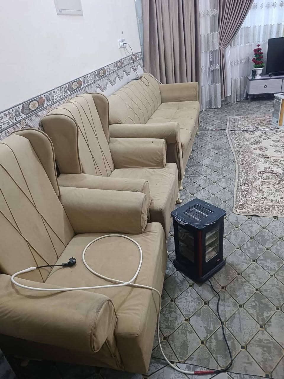 تخم كويتي قوي للبيع 5 قطع 10نفرات وياه طبلات 2 سعر 300 وبيه مجال العنوان الشطرة قرب جسر الحاوي


**إذا كنت صاحب هذا الإعلان وتريد حذفه لأي سبب، رجاءا أرسل رسالة إلى الدعم الفني**