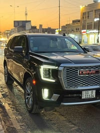 جمسي 2023 يوكن دينالي  ماشيه 76الف كيلو حقيقي   كير ، محرك ,كهربائيات ...
