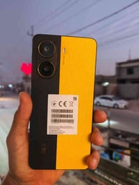 بوكو اكس ٧ برو ذاكرة ٥١٢ بطاريه ٦ آلاف فريمات الالعاب ١٢٠ ستعمال شهرين...