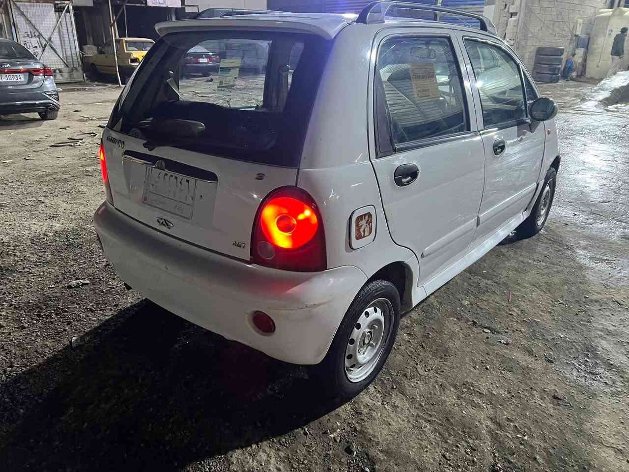 السلام عليكم كيو كيو 2010 سياره جاهزه ابلاديه تفحص وين يعجبك رقم بغداد تحويل محرك كير تمام كير اوتماتيك السياره شرط تطلع بيها كلش ناعمه كامله مابيه نقص السعر 28 اوبيه مجال لشراي  ***********
