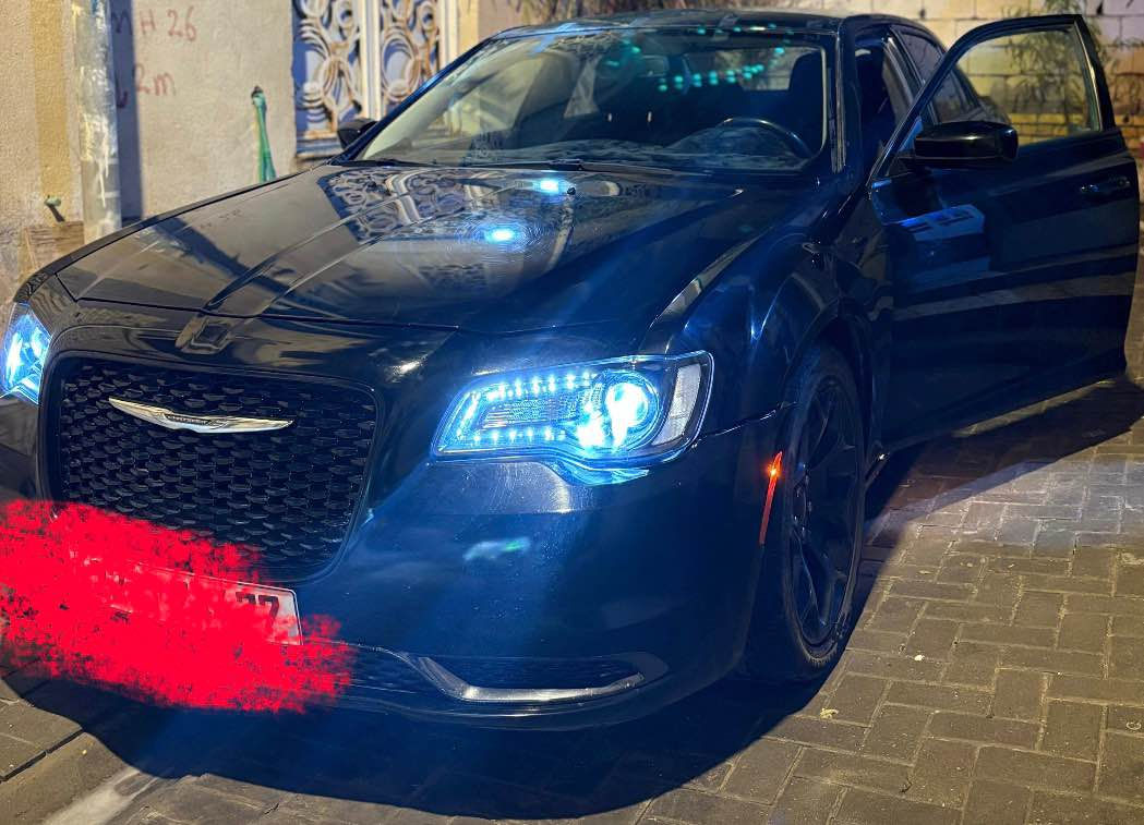 اوباما ادوات ادوات اسود ظربتها بنيد وجاملغ تاخذها تفحص السياره جاهزه من كلشي تبريد سياره جديده ومتومه. بدون كصه كار بلي موديل اصل 2019السعر 110 *********** البصرة, العراق
