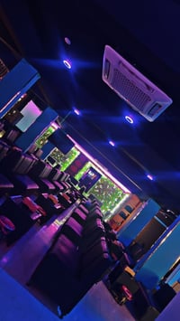 للبيع العنوان السيدية شارع الخيزران كوفي البارون 07744470050