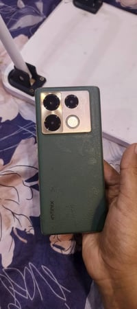 انفلكس نوت40 • برو بلاس • كامل الملحقات