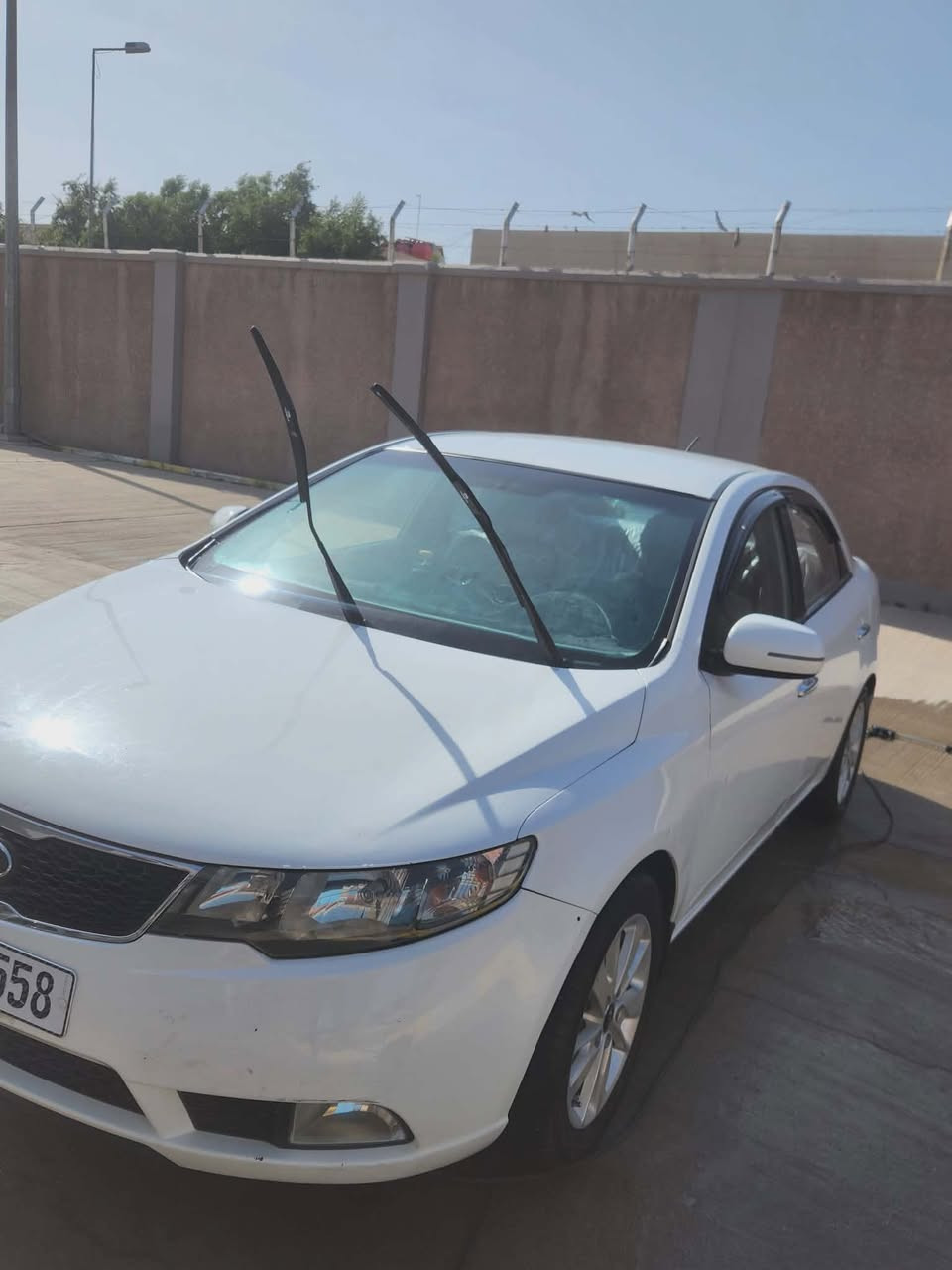 سيراتو 2012
تخم تاير تايلندي

داشكام امامي وخلفي

شاشه كاربلي 2024

تبديل حجرة صلنصه اصلية 

شريط تحكم استيرن 

دوشمة كشن

كلوبات لايت شمسي 

داخلة هزة 

سنوية متوفرة

ماشية 183000

السعر 105وبيه مجال 

مكان بغداد

***********
