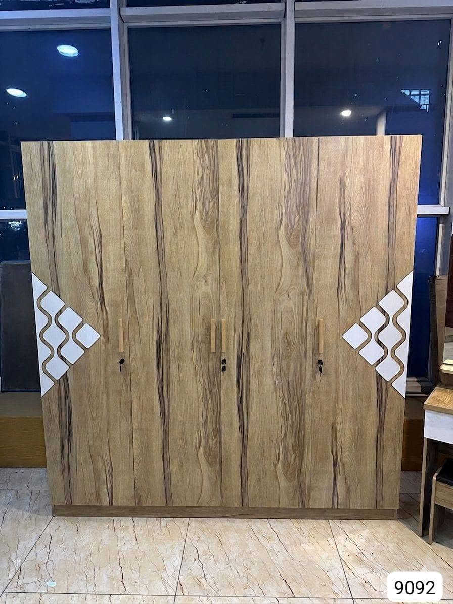 4 باب بالوان واشكال مختلفه 
العرض 190سم
ارتفاع مترين 

خدمة توصيل متوفر لجميع المحافظات


**إذا كنت صاحب هذا الإعلان وتريد حذفه لأي سبب، رجاءا أرسل رسالة إلى الدعم الفني**