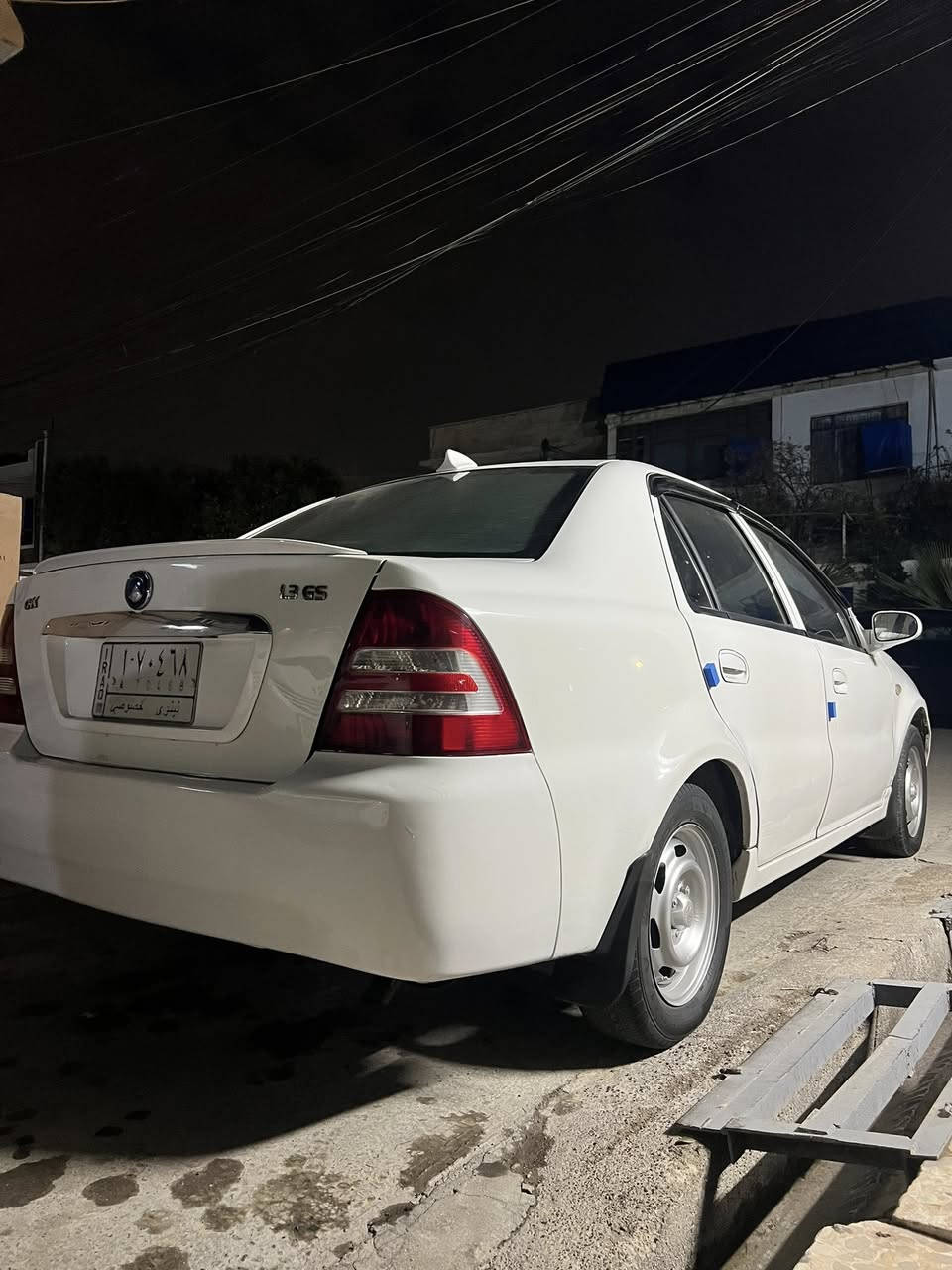 السلام عليكم 
للبيع سي كي موديل 13 قصه حديثة 
كير مكينه بشرط 
رقم الماني سنوية عظم 27
كابون بانزين موجود ورقي 
بيها 3 مكانات بارد فقط بدون صبغ او ضرر 
تبريد تدفئء بشرط 
طخم تاير جديد 🆕 
طخم امامي وخلفي جديد 
وايرمنية وكهربائيات بشرط 
مكاني موصل الايسر 
***********
واتساب موجود السعر 62 وبيها شويه مجال لشراي
