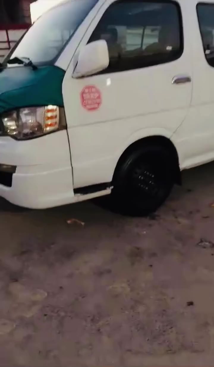 السلام عليكم اج وان موديل 14 رقم بغداد باسمي مصفره مداور ثاني يوم دوشمه صدر تخم تاير جدد الله شاهد مكينه وكير واكسن مكفولات تكم شواصي مكفوله سياره كامله مكمله للبيع مكاني بغداد السعر 95 وبيه مجال للشراي
رقم ***********
