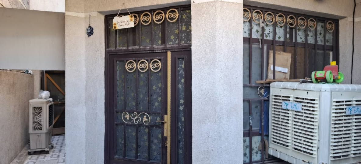 بيت مساحة 100 متر 5×20
عقد زراعي / بناء طابوق درجة اولى يحتوي على طابق ونصف طابق الاول استقبال+صاله ومطبخ +غرفه نوم+ حمام داخلي وخارجي النصف طابق غرفه سويت + صاله- السطحين اشتايكر / العنوان الزعفرانيه نهاية الاربع شوارع خلف مول كراره فرع 3 تبليط مجاري كهرباء السعر 120 للاستفسار ***********
