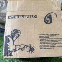 مكينة لحيم • قيم