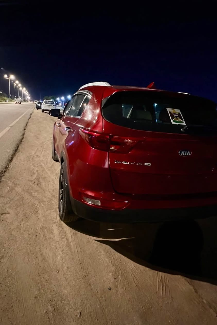 🚗 سبورتاج 2018 للبيع – فرصة ممتازة 🚗
📍 من رخصة الأدمن

🔴 KIA SPORTAGE 2018
سيارة نظيفة جداً واستعمال شخصي

⭐ المواصفات (فول مواصفات):
✔ رقم بغداد إنكليزي باسمي
✔ تشغيل عن بُعد
✔ بصمة تشغيل
✔ برنامج حماية من السرقة
✔ دكشنات تبريد خلفية
✔ ماشية 70 ألف كم حقيقي
✔ مكينة 2400 مكفولة
✔ كير مكفول
✔ السيارة مصبوغة عام ما عدا الجنطة

ℹ️ ملاحظة بكل شفافية:
الصبغ بسبب مشاجرة،
السيارة مفحوصة من الشاصي للغود
والسيارة نظيفة ومرتبة – مال موظف

❌ غير متواجدة على أي صفحة
📞 للاستفسار والتواصل:
***********
***********

#سبورتج_للبيع #KIA #Sportage #سيارات_للبيع #بغداد Singapore
