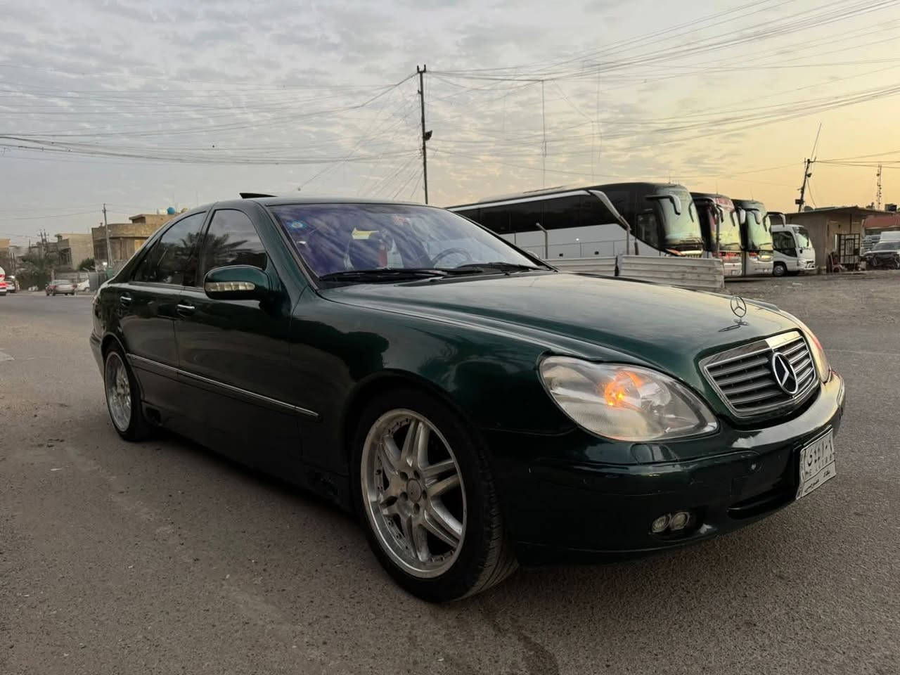 السلام عليكم غواص موديل 2000 للبيع السعر 95 وبيها مجال الشراي رقم بغداد اتصال على هذا الرقم***********
