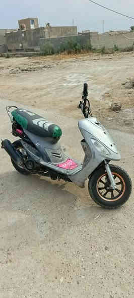 دراجة ماكس قجمة للبيع لا تبخير ولا نضوح شلعه تشك الكاع معدل فوك 100 كهربائيات شغاله سلف هندر مكانها القرنة الثغر السعر 475 بيها مجال ***********
