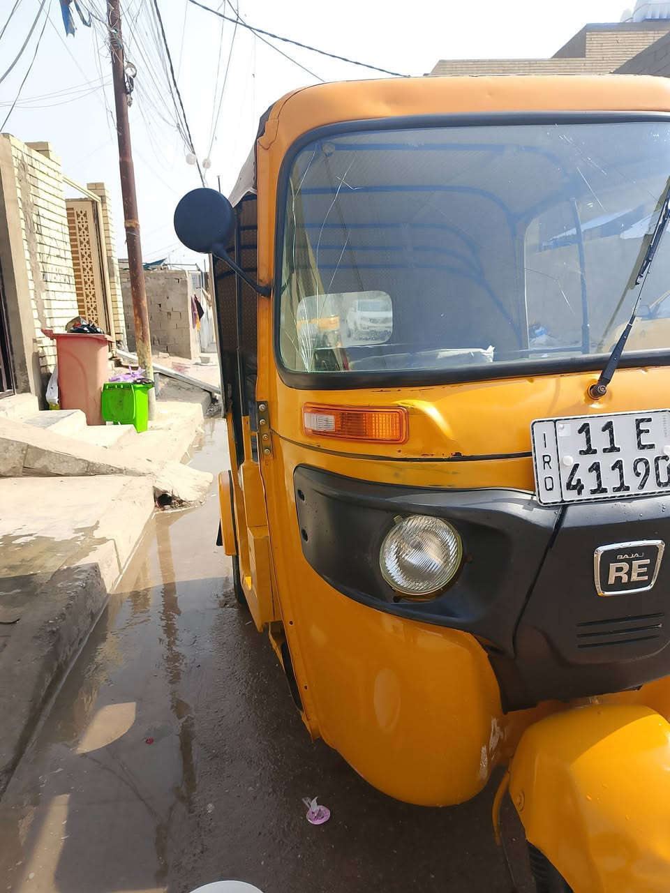 تكتك 20 لبيع رقم وسنويه السعر 6وربع المكان حي الكوفه ***********
