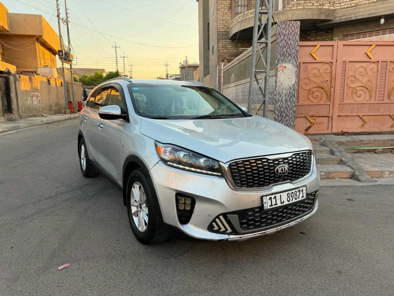 السلام عليكم سورنتو 2019
امريكي لون سلفر
نضام ترحيب

سبورت مانع تزحلق
محرك 6 سلندر
7راكب تبريد امامي وخلفي
سياره جديده بمعنى الكلمه وممتعوبه

ماشيه 75 الف حقيقي قابل للزيادة
تحكم ستيرن رادار امامي
جام اوتو
حساس امامي خلفي
هوك خلفي
سياره شبابية حلوه
نضام فورويل 
مكان السياره فلوجه السعر اتصل *********** ***********
