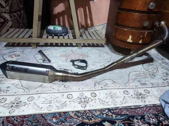 السلام عليكم
غراض تي ماكس مثل ماموضح بصور
-صالصنه نضيفة مستخدمة شي قليل 
-فلاتر 
-سبرنك كلج بلادي
-نجمة
-فايبرات 
-خرز بلادي
كل غراض قيمهن وتعال خاص وتدلل
مكاني كربلاء سيف سعد لاستفسار ***********
يوجد توصيل
