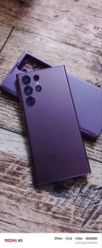 كلكسي S22الترا ذكرته ٢٥٦ العشوائية ١٢ شرق اوسط بدون ملحقات خطين  الجها...