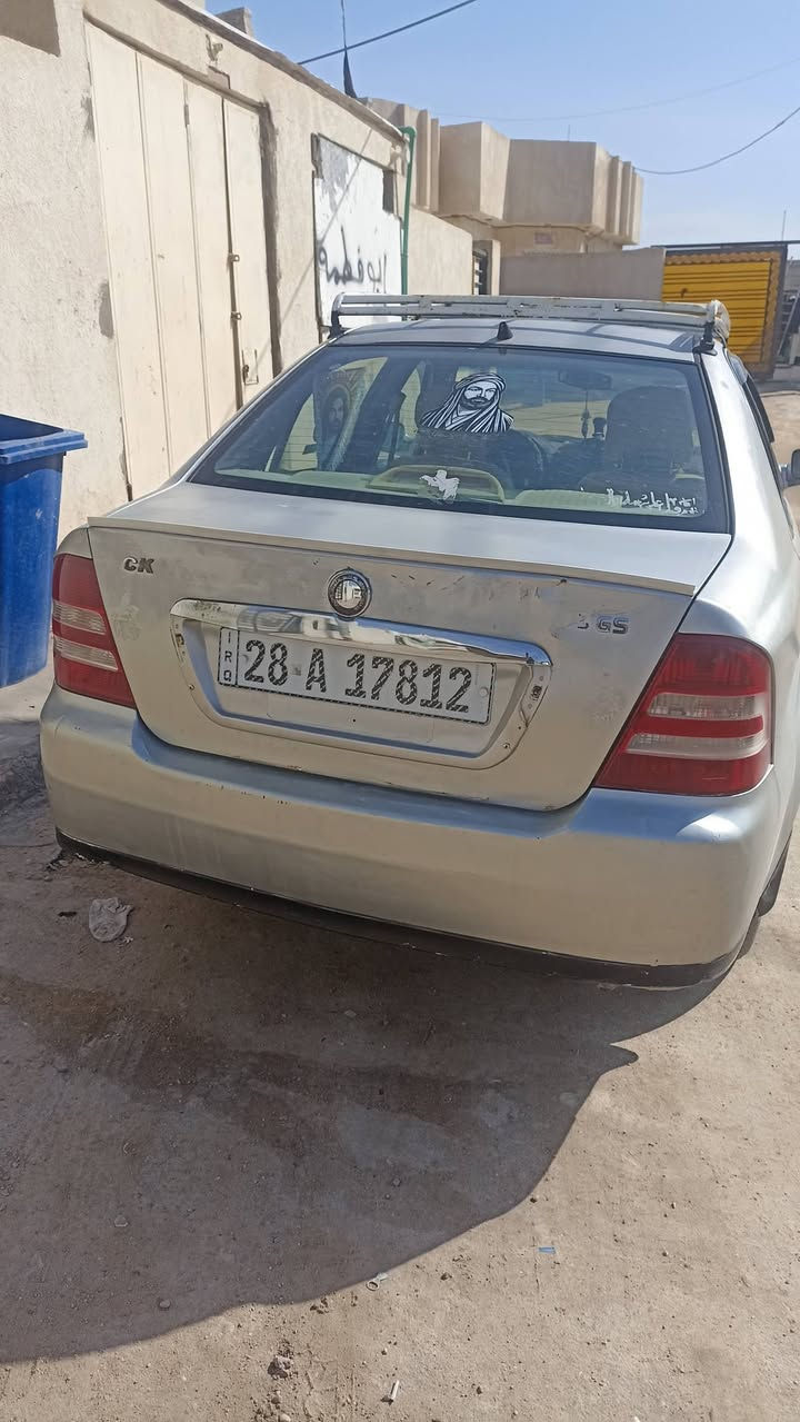 سلام عليكم سياره سي كي للبيع
السعر 30 عنوان بصره شط العرب 
گير ومحرك كفاله حدادين 100٪

 ***********
