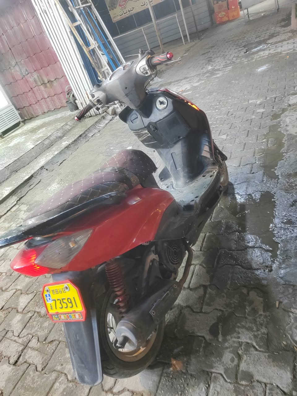 السلام عليكم دراجه سكنس نثيه 140 نكره سلف دراجه نضيفه كلوبات اشاير شغاله سعر راسلوني ع خاص. ***********
