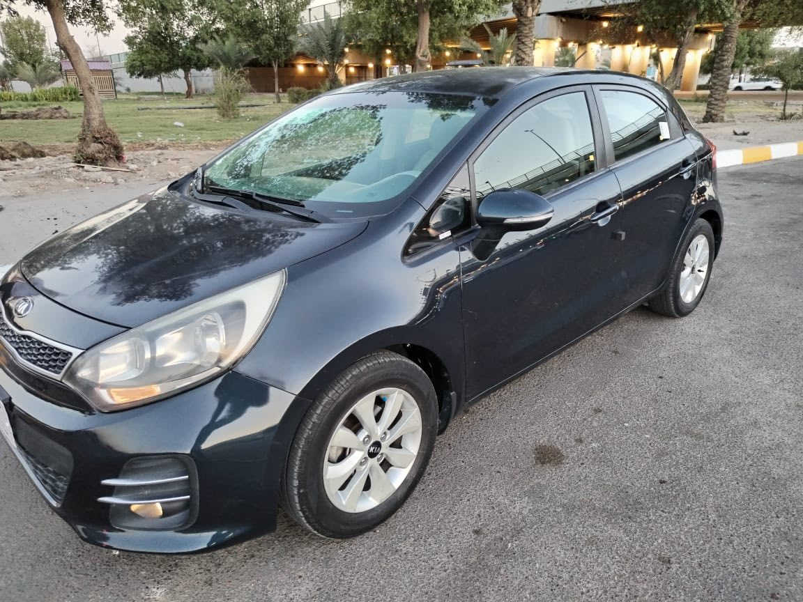 السلام عليكم مكلف بالنشر
كيا ريو 2016 خليجي لون كحلي هاچ باك كفالة عامة بدون ضرر 

صبغ فقط الدعامية الامامية رقم بغداد الجديد

كير مكينة صدر تبريد السيارة مابيها اي نقص

السعر 93 $ ورقة 

‭٠٧٧٠ ٩٢٣ ٠٤٧٥‬ ‬
