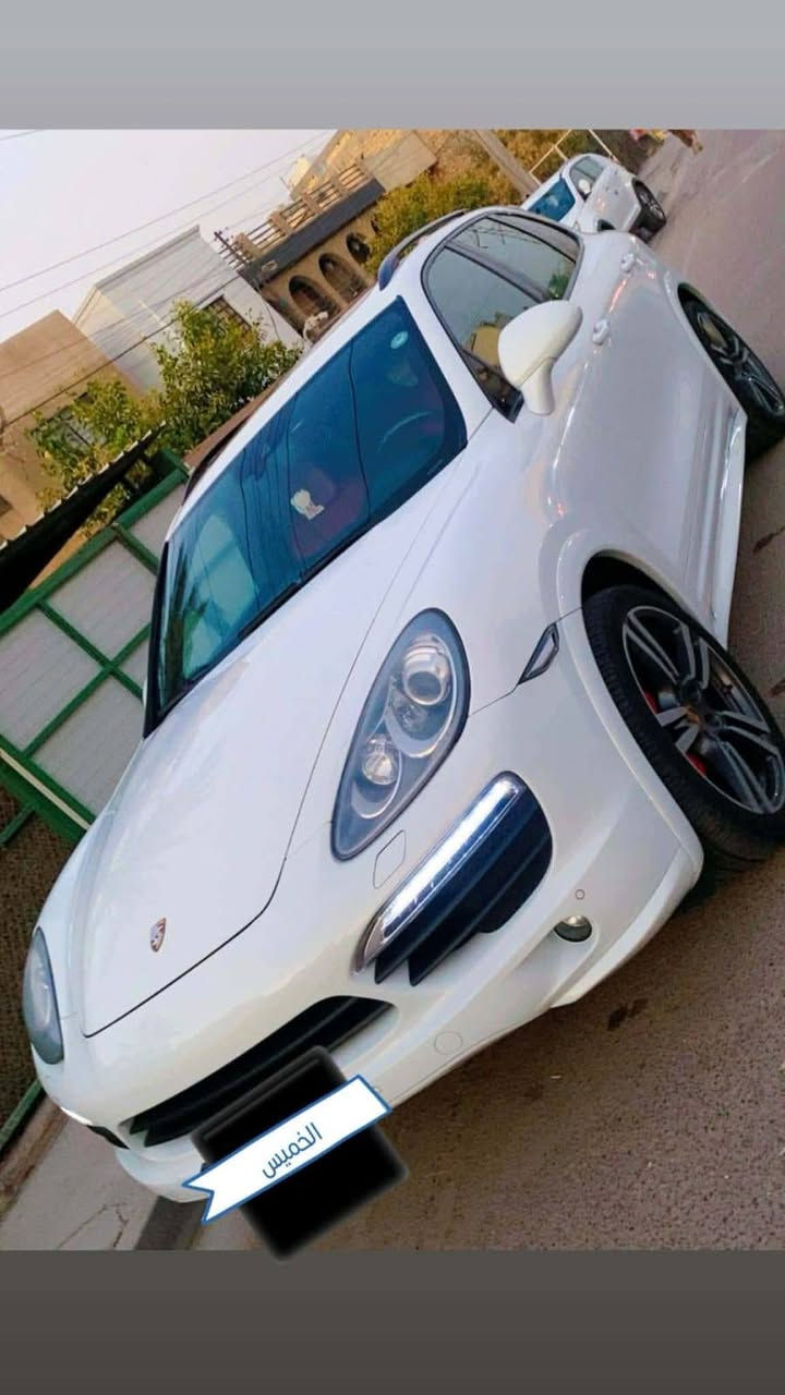 الوحش الالماني الجميل
بورش S فول 2014 خليجي كفاله شرط تراي زيرو      مكينه 8 سلندر تنفس طبيعي

المواصفات

بانوراما دبل فتحه 

مري شفط 

5 بصمات وترحيب 

3 شاشات منفصله يعني كل واحد يشغل شي بوحده 

   بردات كهرباء 

4 كزوزات حقيقي من الوكاله ودكمه تشغيل صوت الكزوز المرعب 

لد نهاري 

لايت زنون دوار ويه الستيرن داينمك 

كشنات تدفئه تبريد 

كشنات كهرباء وخزن كراسي 

ويل 20 

اي اوتو إطفاء ذاتي بالازدحام 

جكات ارتفاع ونزول 5 اوضاع 

نظام تحويل كير عادي تربترونك بالستيرن

تليفون نقال 

تحكمات استيرن فول 

حساسات خلفيه اماميه 

صندوك كهرباء 

بلوتوث ويو اس بي واواكس شاشه تاج نظام خرائط  

سيدي 6 اقراص 

اخوان السياره تختلف عن 11 وال12 وال13 يعني مكينتها ماشاء الله طياره   

رقمها شمالي تحويل بااسمك وكاله براحتك 

السياره مكفوله من الرقم للرقم  من الشخط والصبغ والبارد وكير ومكينه وصدر كوله كفاله 

سعرها 28 وبيها مجال
***********
