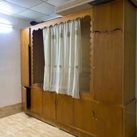 هەولێر • دواليب • قليلة الاستخدام