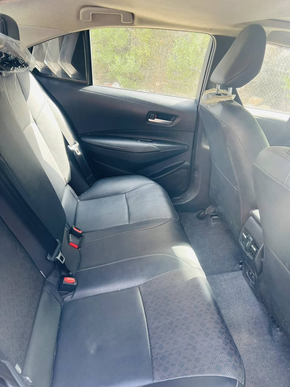 السلام عليكم سياره للبيع السعر 145 ورقه
موديل 2024 
ماشيه 14الف 
***********
