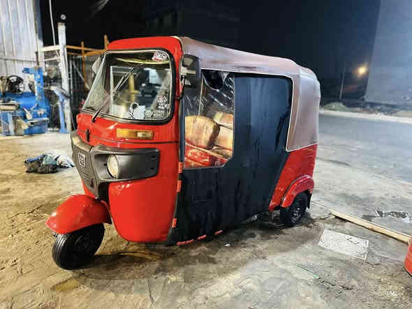 سلام عليكم تكتك مديل17تحويل ثاني يوم مكينه 20 لا تبخير ولا تنقيص مكينه هير من الله مصبوغه صبغ عام للجمايله ضربه بل صفحه خفيفه معمره 
***********
